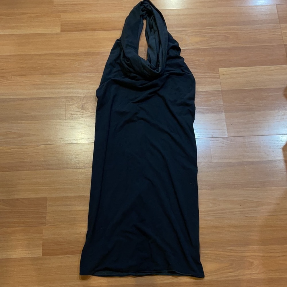 Lululemon Covers It All dress (black/charcoal)